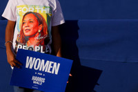 Bà Kamala Harris: Ông Donald Trump muốn giành quyền lực không bị kiểm soát