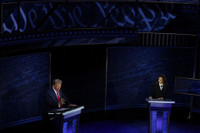 Những nội dung chính trong ‘màn so găng đầu tiên’ giữa 2 ứng viên Donald Trump -Kamala Harris