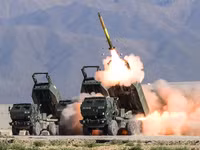 Ukraine thừa nhận M142 HIMARS vô dụng ở Donbass?