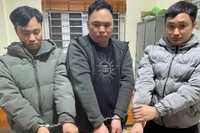 Góp tiền mua ma túy "đá" sử dụng, 3 đối tượng bị lực lượng 141 bắt quả tang