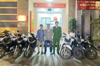 Vừa ra trại, kẻ có 3 tiền án đã liên tiếp "ăn" trót lọt 5 xe máy 