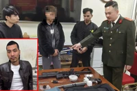 Thanh niên kéo anh trai vào vòng lao lý vì nhờ giữ hộ... súng 