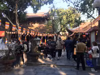 Giới trẻ Hà thành đến chùa Hà cầu duyên đầu năm mới