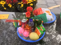 Giới trẻ Hà thành đến chùa Hà cầu duyên đầu năm mới