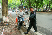 Hiệu quả rõ rệt từ 5 tổ công tác 'đặc biệt' hoạt động giờ cao điểm 