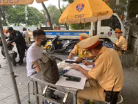 Năm tổ công tác đặc biệt CATP Hà Nội đã xử phạt gần 400 trường hợp vi phạm