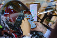 Đăng ký xe lần đầu trên VNeID, người dân cần lưu ý gì?