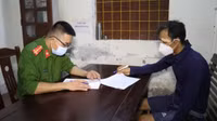 Tội phạm ma túy dùng dao, súng chống trả lực lượng công an