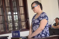 Những bảo mẫu vướng vòng lao lý vì bạo hành trẻ