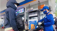 Giá xăng dầu liên tục tăng vọt, khi giảm thì nhỏ giọt
