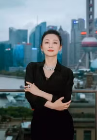 [ẢNH] Cuộc sống viên mãn của “Nữ diễn viên xinh đẹp nhất Trung Quốc” Trần Hồng 