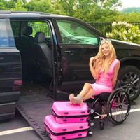 [ẢNH] Nhan sắc xinh đẹp của cô gái Mỹ ngồi xe lăn giành giải Á hậu 