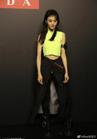 [ẢNH] Đẹp đâu chưa thấy, loạt sao Hoa ngữ gây sốc với thân hình gầy trơ xương 