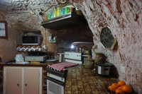 [ẢNH] Kỳ bí thị trấn sinh sống dưới lòng đất ở Australia