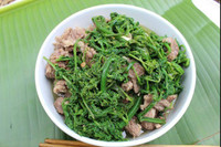 [ẢNH] Vì sao giá 200.000 đồng/kg, rau ‘trường sinh’ vẫn được người Hà Nội săn lùng?