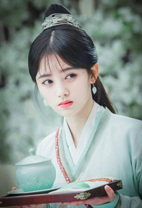 [ẢNH] ‘Mỹ nữ 4.000 năm có một’ Cúc Tịnh Y dính tin đồn ‘dao kéo’