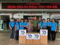 Nhìn lại hành trình chia sẻ nghĩa tình với đồng bào vùng bão lũ