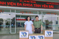 Nhìn lại hành trình chia sẻ nghĩa tình với đồng bào vùng bão lũ