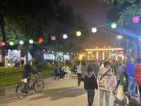 Quá tải Lễ hội văn hóa ẩm thực Hà Nội 2023