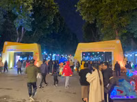 Quá tải Lễ hội văn hóa ẩm thực Hà Nội 2023