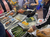 Quá tải Lễ hội văn hóa ẩm thực Hà Nội 2023