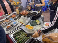 Quá tải Lễ hội văn hóa ẩm thực Hà Nội 2023