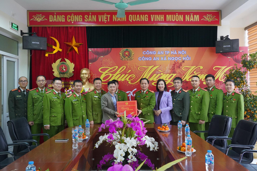 Lãnh đạo CATP Hà Nội thăm, chúc Tết lực lượng Công an cơ sở ảnh 6