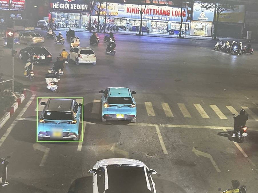 Camera AI ở Hà Nội ghi nhận hơn 100 trường hợp vi phạm giao thông trong ngày đầu kỳ nghỉ Tết Dương lịch 2026 ảnh 3