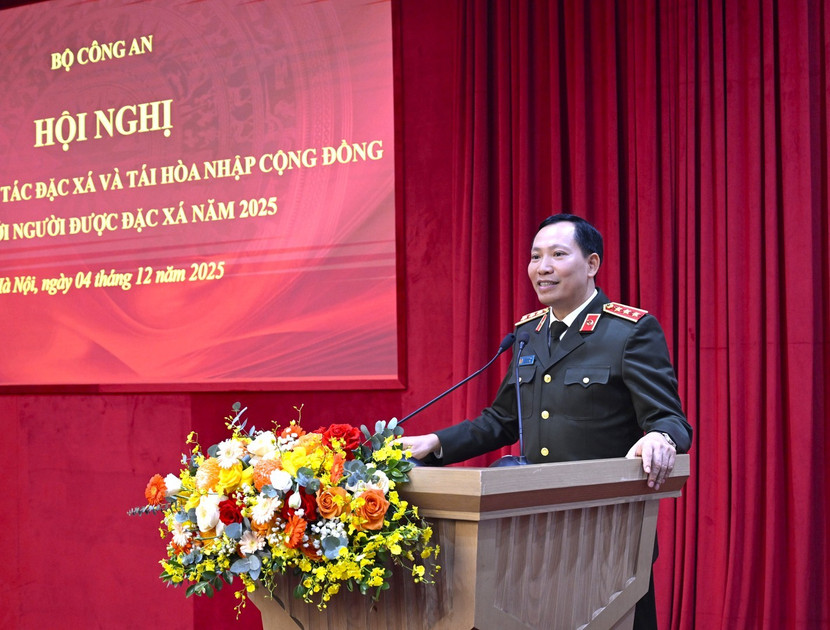 Bộ Công an tổng kết công tác đặc xá và tái hòa nhập cộng đồng đối với người được đặc xá năm 2025 ảnh 9