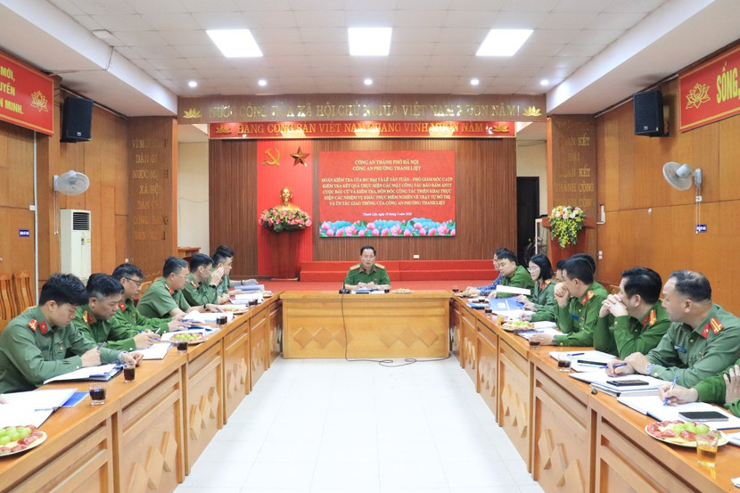 Phát huy sức mạnh của nhân dân tham gia bảo đảm tuyệt đối an ninh, an toàn cuộc bầu cử ảnh 3