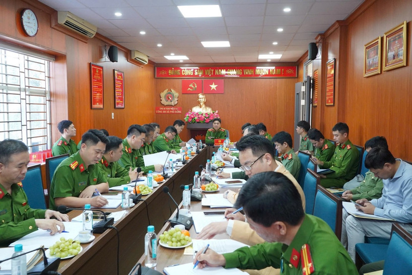 Bảo đảm tuyệt đối an ninh, an toàn cuộc bầu cử là nhiệm vụ đặc biệt quan trọng của lực lượng Công an Thủ đô ảnh 1