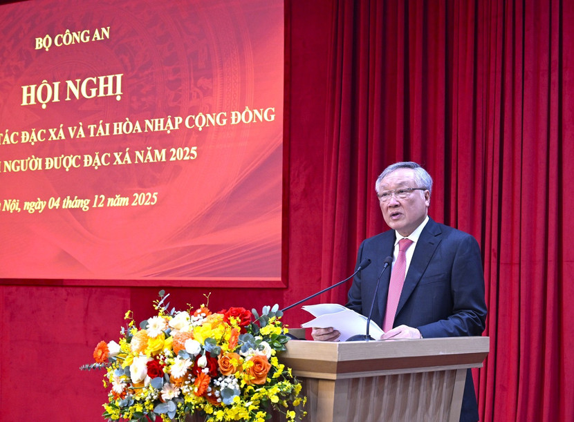 Bộ Công an tổng kết công tác đặc xá và tái hòa nhập cộng đồng đối với người được đặc xá năm 2025 ảnh 8