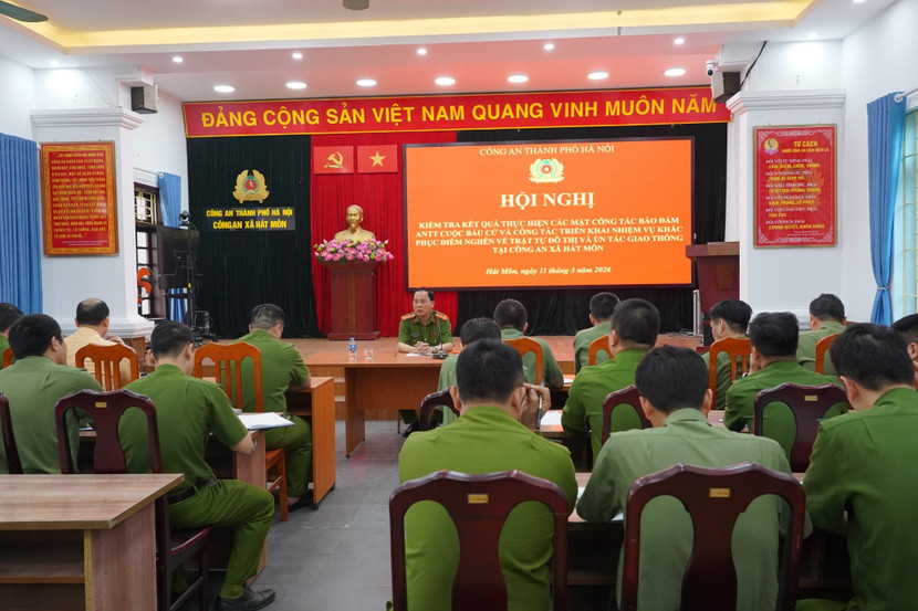 Chuẩn bị đầy đủ các điều kiện cần thiết, phục vụ cử tri tham gia bầu cử thuận lợi, đúng quy định ảnh 9