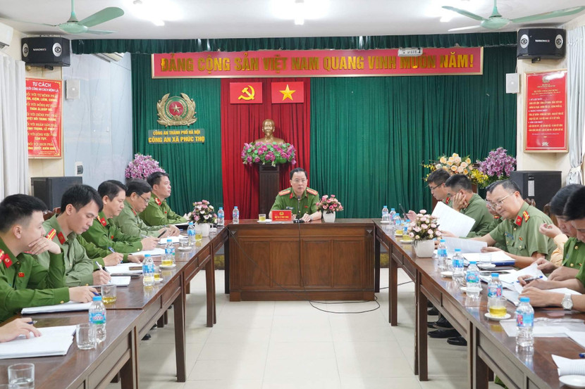 Chuẩn bị đầy đủ các điều kiện cần thiết, phục vụ cử tri tham gia bầu cử thuận lợi, đúng quy định ảnh 2