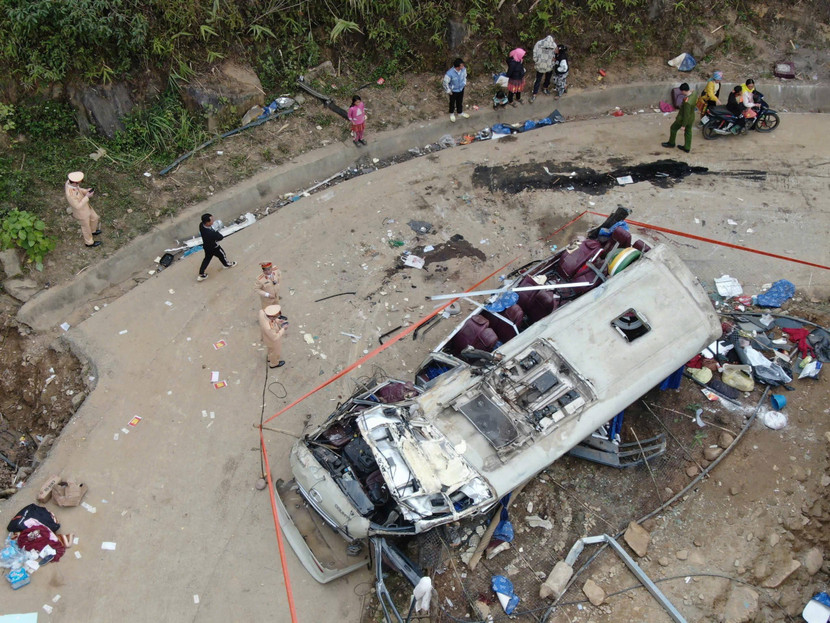 Công an tỉnh Lào Cai thông tin về vụ tai nạn giao thông làm tử vong 9 người tại xã Phình Hồ ảnh 4