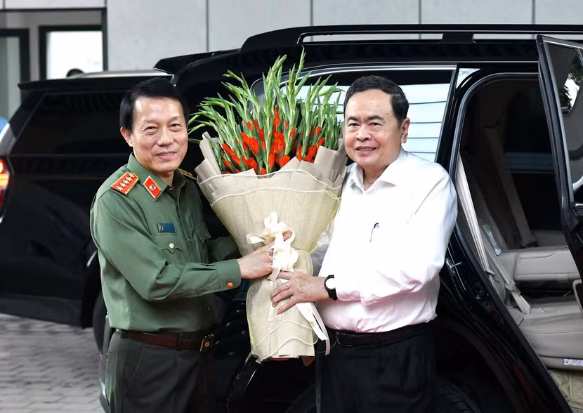 Chủ tịch Quốc hội Trần Thanh Mẫn đến dự Hội nghị Đảng ủy CATW Quý I năm 2026.