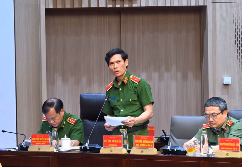 Thiếu tướng Ngô Thanh Bình, Cục trưởng Cục Cảnh sát điều tra tội phạm về ma túy điều hành phần thảo luận tại Hội nghị.