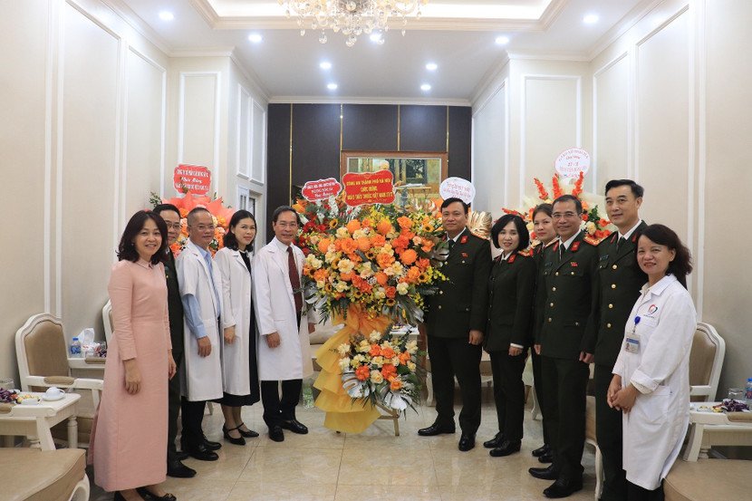 Chung mục tiêu giữ gìn an ninh, trật tự và chăm sóc, bảo vệ sức khỏe nhân dân ảnh 3