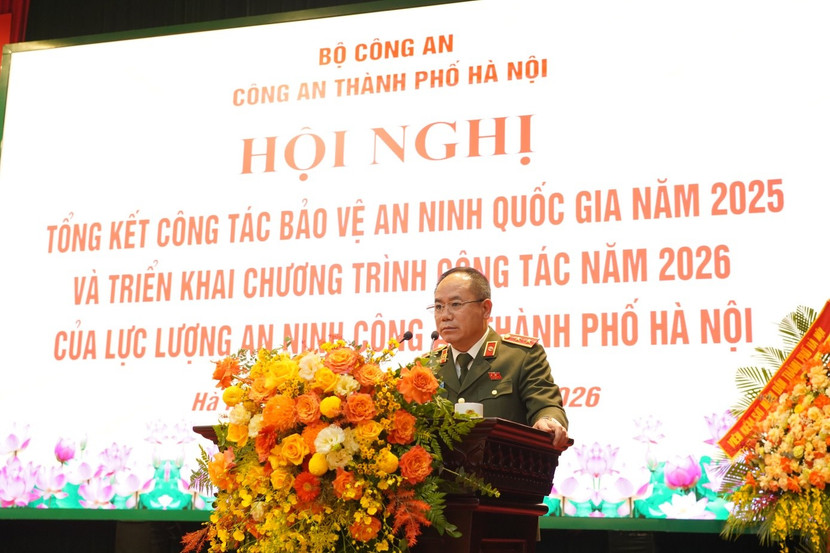 Trung tướng Nguyễn Thanh Tùng – Ủy viên Ban Thường vụ Thành ủy, Bí thư Đảng ủy, Giám đốc CATP phát biểu chỉ đạo tại Hội nghị.