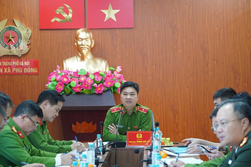 Bảo đảm tuyệt đối an ninh, an toàn cuộc bầu cử là nhiệm vụ đặc biệt quan trọng của lực lượng Công an Thủ đô ảnh 5