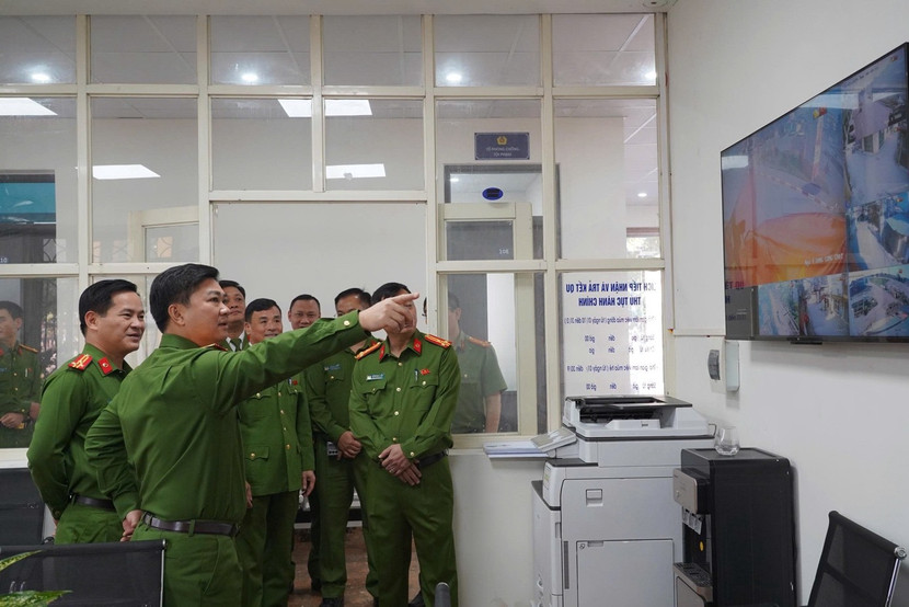 Bảo đảm tuyệt đối an ninh, an toàn cuộc bầu cử là nhiệm vụ đặc biệt quan trọng của lực lượng Công an Thủ đô ảnh 2