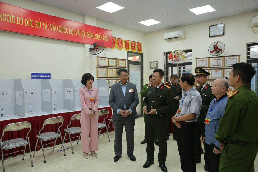 Chủ động phương án, đảm bảo tuyệt đối an toàn cuộc bầu cử trên địa bàn Thủ đô ảnh 11