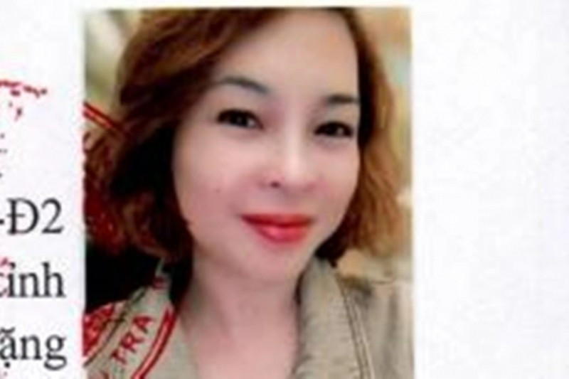Bị can Đặng Thị Huệ trên quyết định truy nã của Công an tỉnh Hưng Yên.