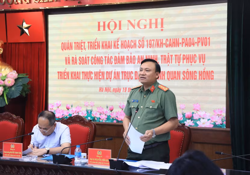 Đại tá Nguyễn Tiến Đạt, Phó Giám đốc CATP điều hành phần thảo luận