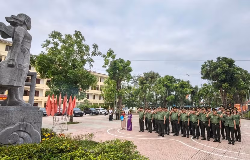 Bồi đắp truyền thống – Về nguồn tri ân Anh hùng lực lượng vũ trang nhân dân Nguyễn Thị Lợi ảnh 6