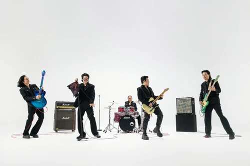 Bức Tường ra mắt “Tháng 3”, tiết lộ con số "định mệnh" và hành trình đặc biệt