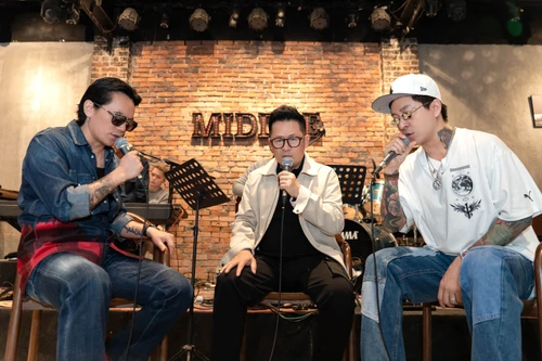 Quả Dưa Hấu tăng tốc tập luyện cho live-concert "Bản ghi nhớ"