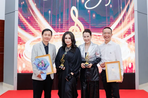 "Sol Vàng 2025": Dung hòa giữa âm nhạc thị trường và chiều sâu nghệ thuật