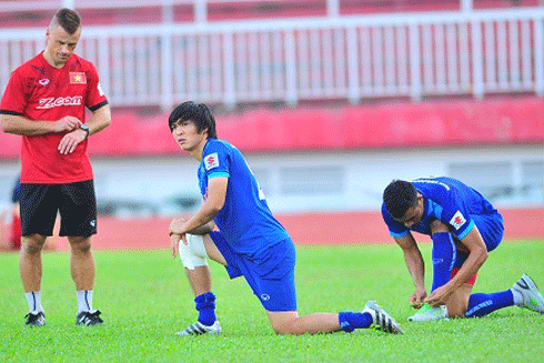 Vì sao Tuấn Anh chưa bình phục vẫn được gọi lên tuyển? ảnh 1