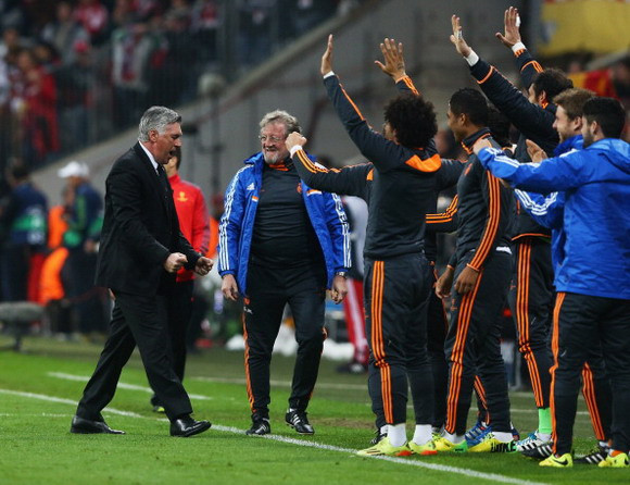 Thảm bại 0-4, Bayern cúi đầu rời Champions League ảnh 3